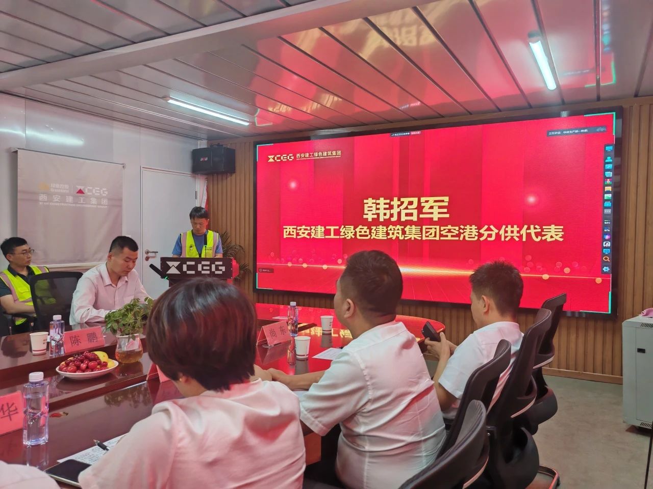 1749464366862272.jpg 1749464366862272.jpg